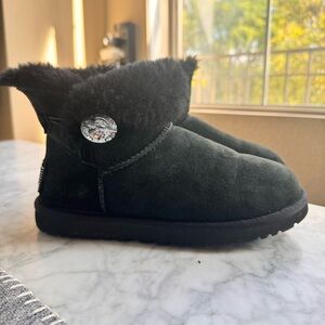 UGG Mini Bling Bailey Swarovski Crystal Button